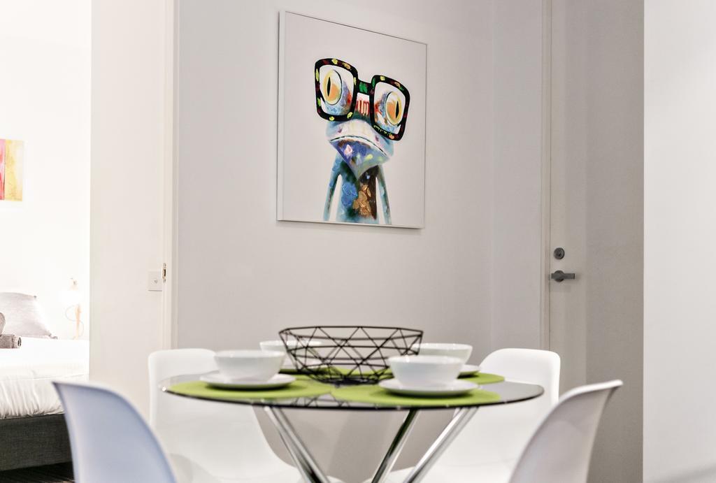 Complete Host Halo Apartments メルボルン エクステリア 写真